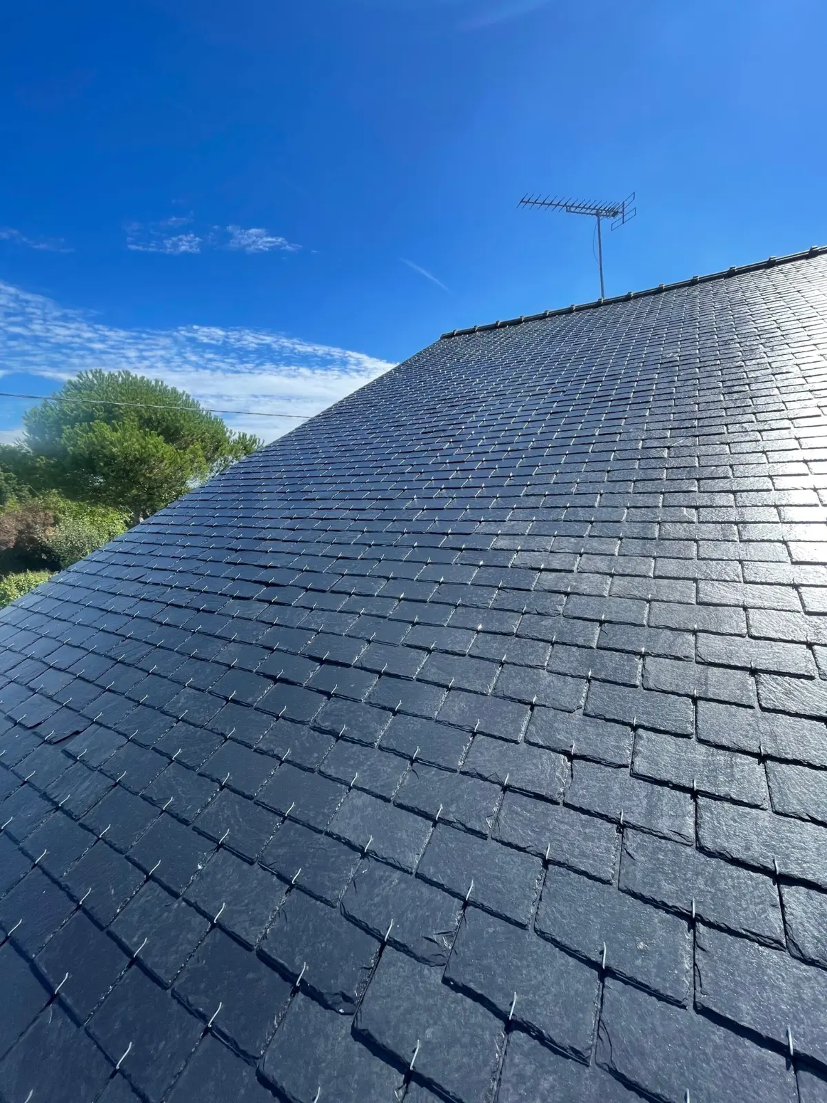 Nettoyage toiture ardoise Paris 75